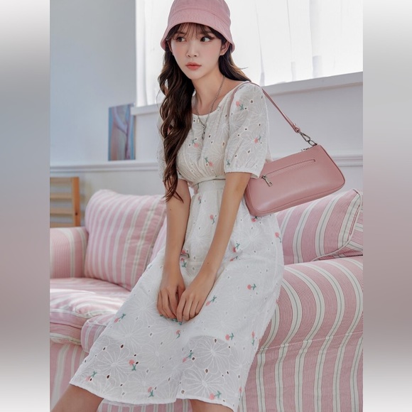 DAZY Floral Embroidery Eyelet Embroidery Tie Back Dress size M - Picture 3 of 13